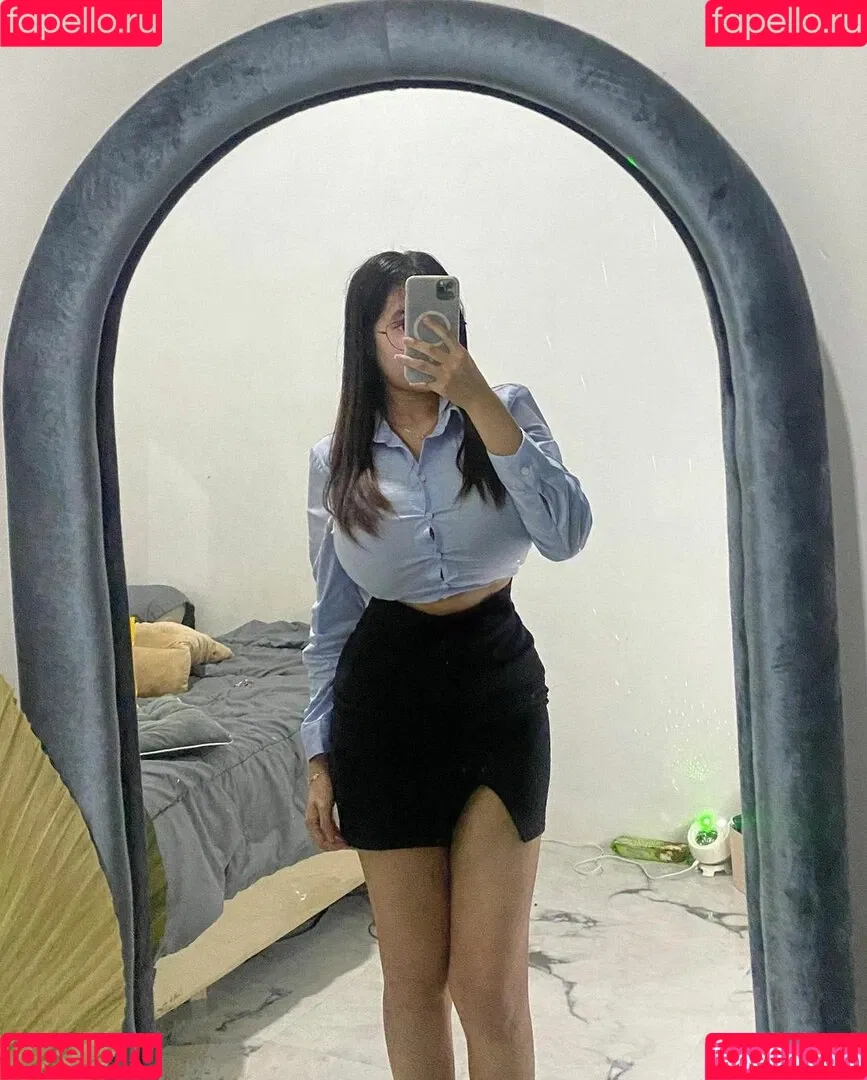 Elvara Caliva Onlyfans Photo Gallery